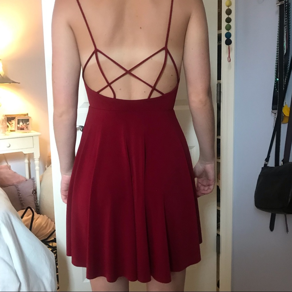 Dress - Picture 2 of 2
